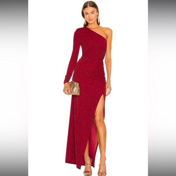 Michael Costello Dresses & Skirts - Michael Costello x REVOLVE Gilly Maxi Worn once for wedding had it dry cleaned!